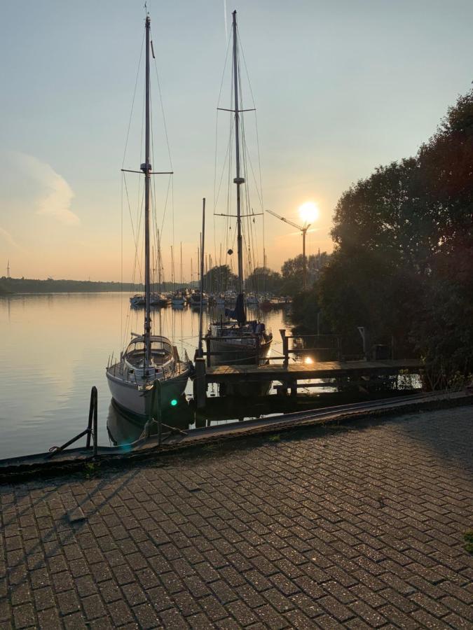 Studio Mit Meerblick Und Grosser Loggia - Direktzugang Zur Nordsee Wilhelmshaven Eksteriør billede